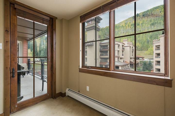 Vacation rental for 8 people, with terrace and pool as well as hot tub in Purgatory