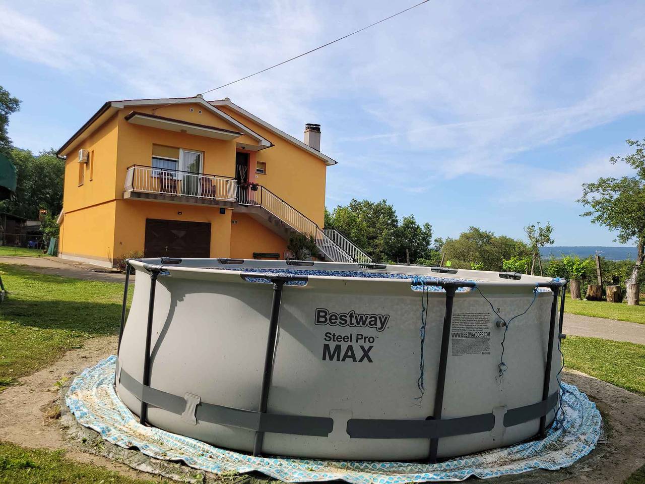 Ganze Ferienwohnung, Ferienwohnung mit Balkon und Montagepool in Plomin, Ostküste Istrien