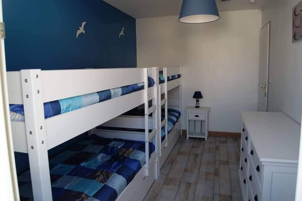 Spacieuse maison 200m à de la plage avec climatisation et balnéotherapie in Rivedoux-Plage, Île de Ré