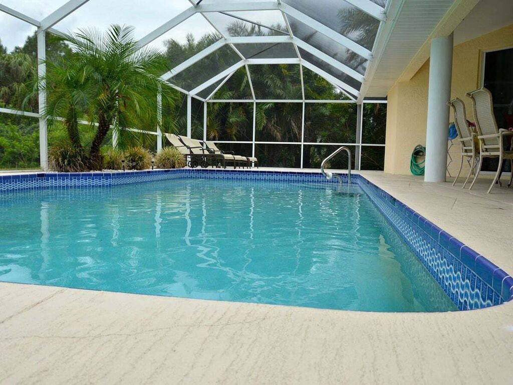 Villa Silvicon Comfortable holiday residence in Lehigh Acres, Southwest Florida