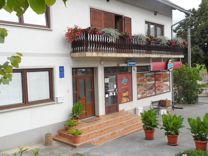 Ferienwohnung für 5 Personen, mit Garten