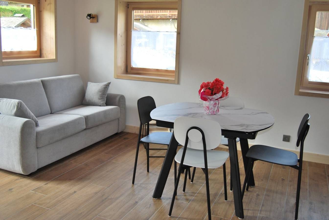 Chalet individual Saflalou: vistas a la montaña, terraza privada y Wi-Fi en Combloux in Combloux, Pays du Mont-Blanc