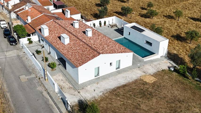 Villa pour 4 personnes, avec Terrasse ainsi que Piscine et Vue à Évora - 3