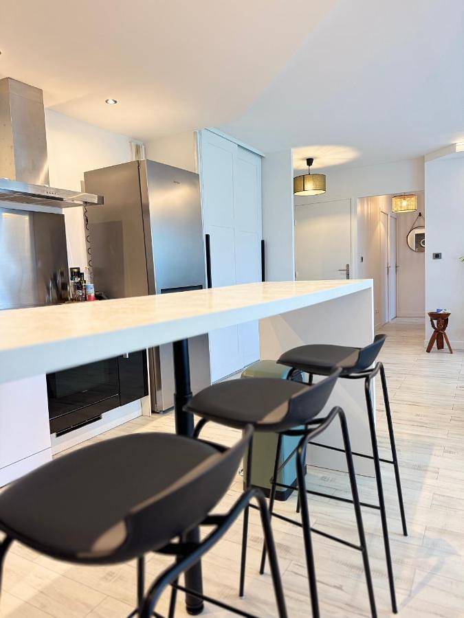 Gîte pour 4 personnes, avec balcon ainsi que vue et piscine à Le Pontet - 3