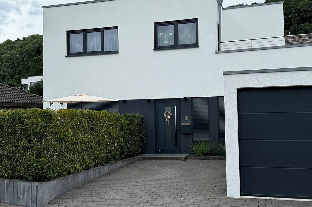 Ganze Wohnung, Charmante 2 Zimmer Wohnung in Königswinter, Siebengebirge