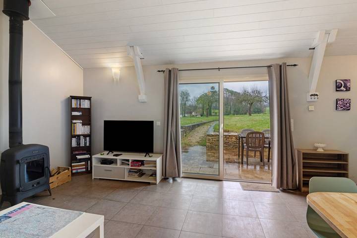 Location de vacances pour 3 personnes, avec jardin et bassin pour enfant, animaux acceptés à Saint-Geniès - 4