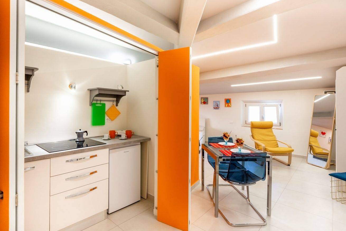 Appartamento intero, San Francesco Modern and Central Apartment in Pisa, Riviera Toscana