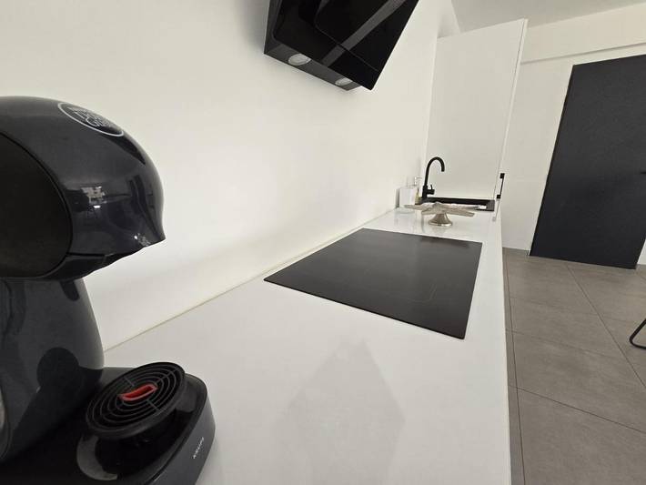 Gîte pour 5 personnes, avec vue et terrasse dans Le Vieux Phare Du Grau Du Roi - 3