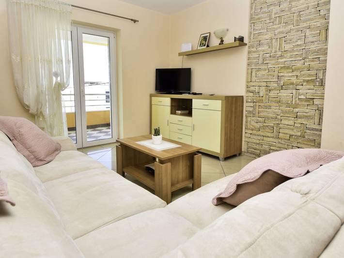 Ferienwohnung für 8 Personen, mit Balkon in Maslenica - 3