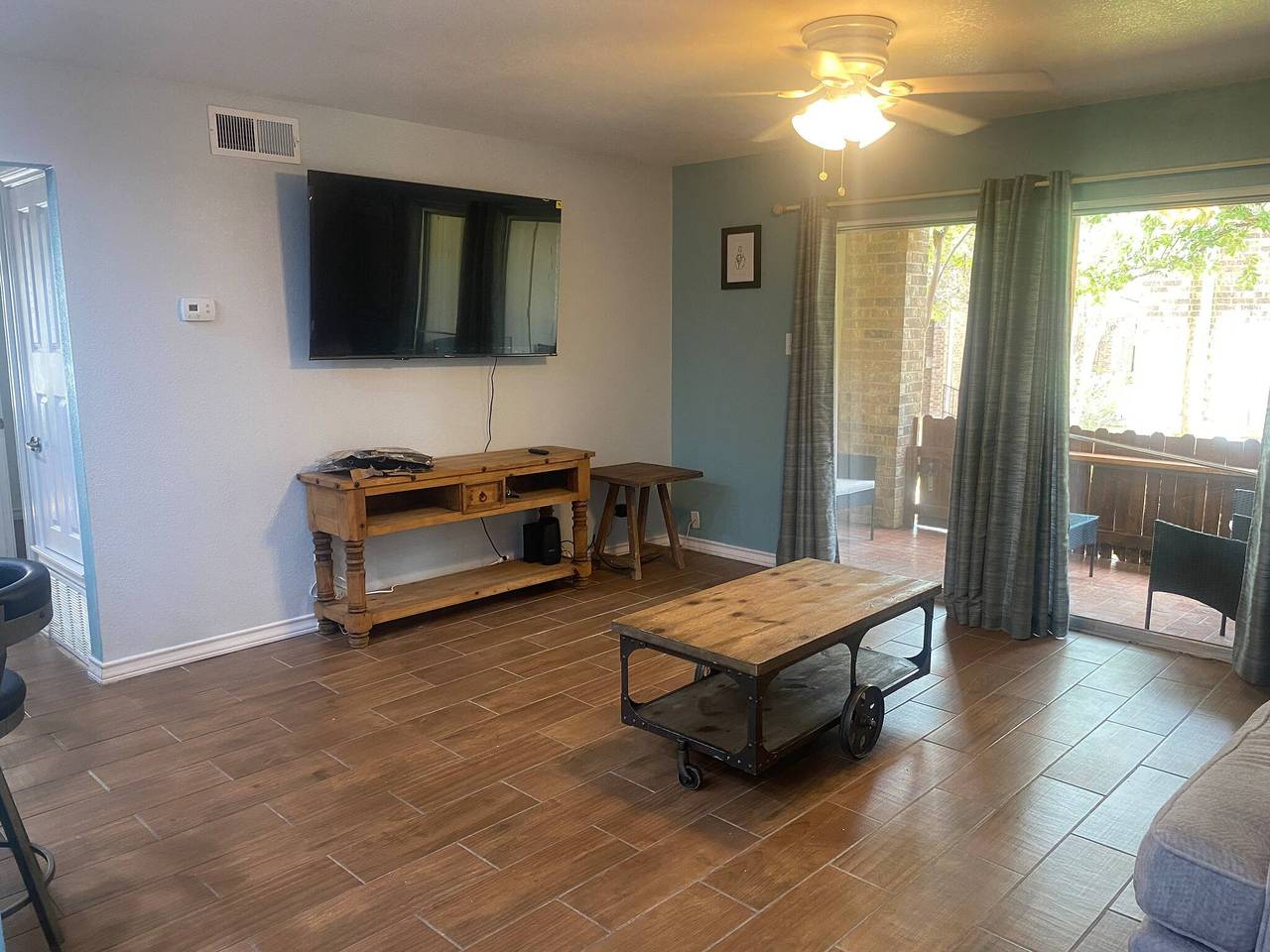 Apartamento vacacional entero, Condominio de 2 dormitorios y 2 baños en Centro Médico in San Antonio, Condado de Bexar