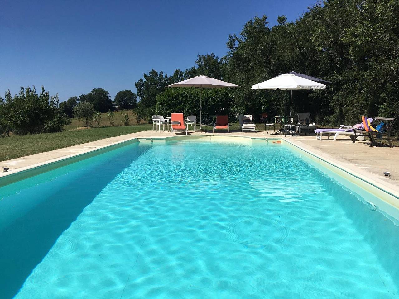 Charaktervolle Villa „Le Paradis“ 4 Sterne: Stil, Komfort, Ruhe & privater Pool in Saint-Frajou, Haute-Garonne