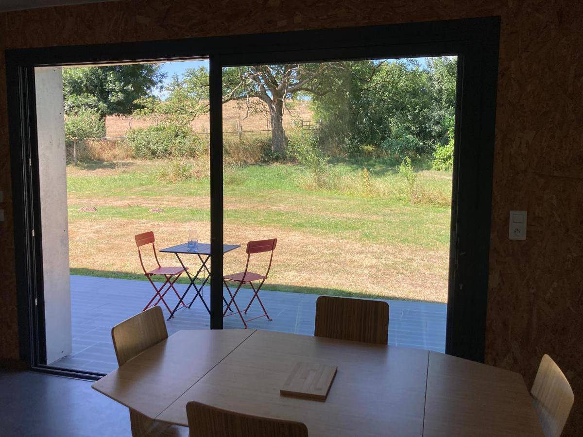 Appartement entier, One-Bedroom Apartment in Le Longeron, Région de Cholet