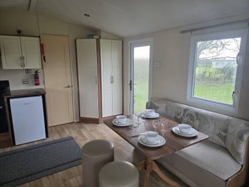 Caravan for 6 People in Pembrokeshire, South-Wales, Photo 2