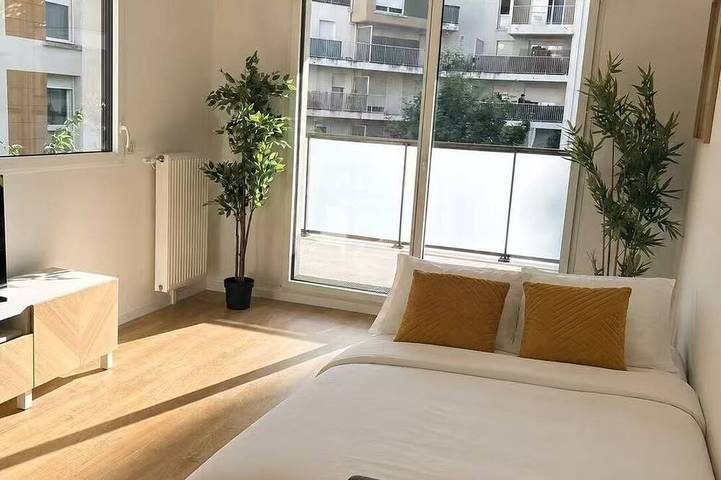 Ganze Wohnung, Brand New Family Apartment, Terrace & Parking, 15 min from Disneyland in Bussy-Saint-Georges, Seine-et-Marne