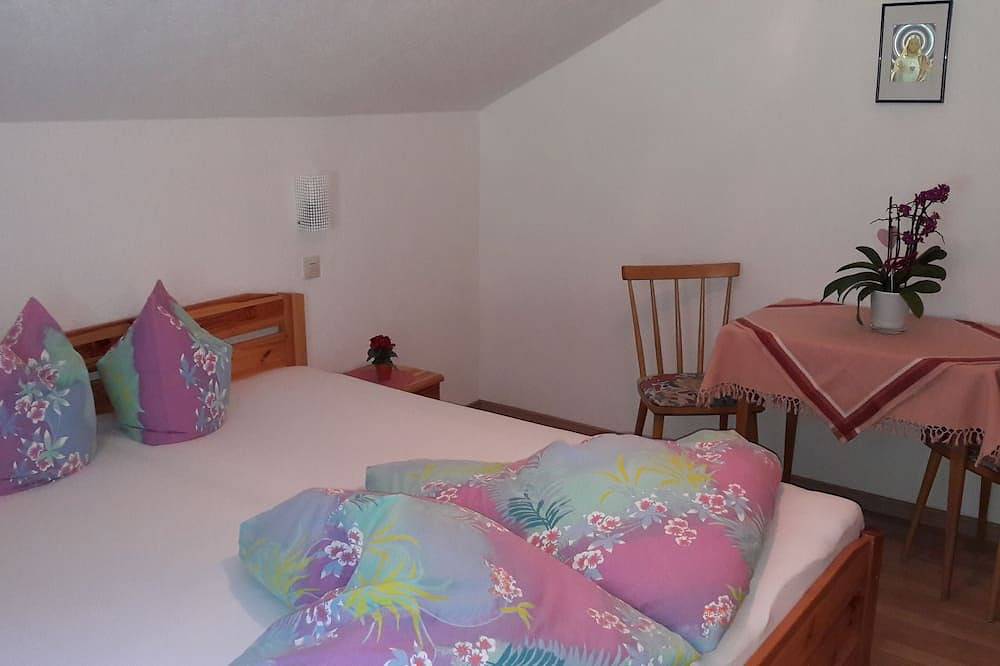 Ganze Wohnung, Ferienhof Fürruter, kostenloses Wlan, 3 Schlafzimmer, bis zu 6 Personen in Sautens, Ötztal