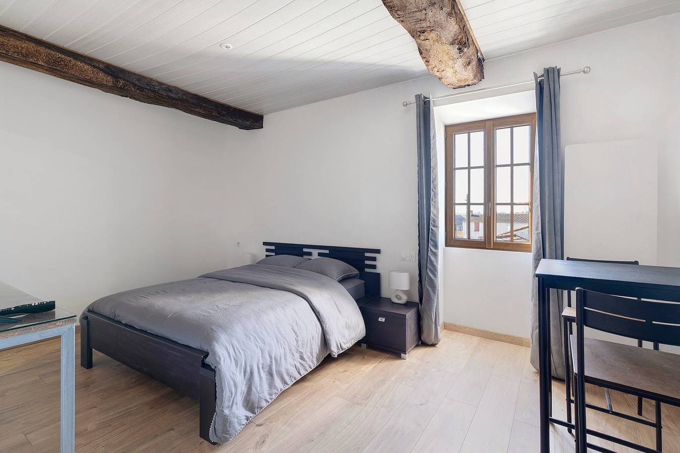 Chambre « Le nid d’abeilles » avec Wi-Fi in Frossay, Vallée de la Loire