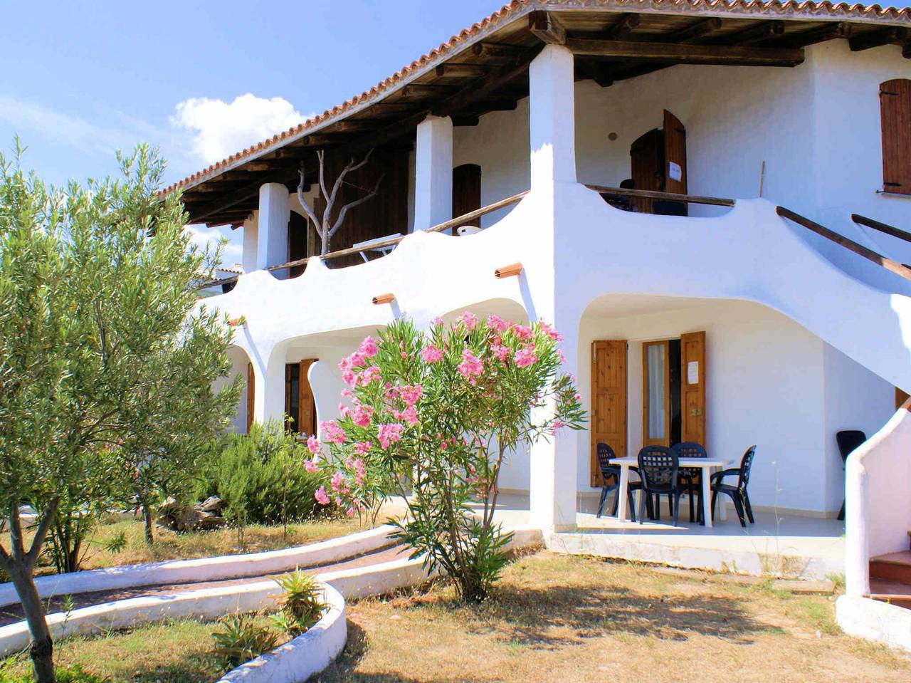 Appartement de vacances entier, Appartement à La Ciaccia avec terrasse meublée in La Ciaccia, Valledoria