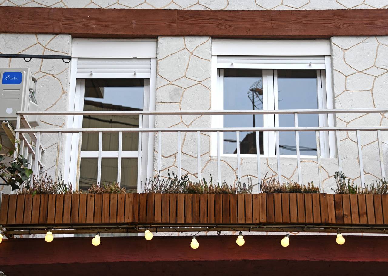 Ferienhaus 'La Casa de los Abuelos' mit Bergblick, Wlan und Klimaanlage in Arenas de San Pedro, Valle del Tiétar