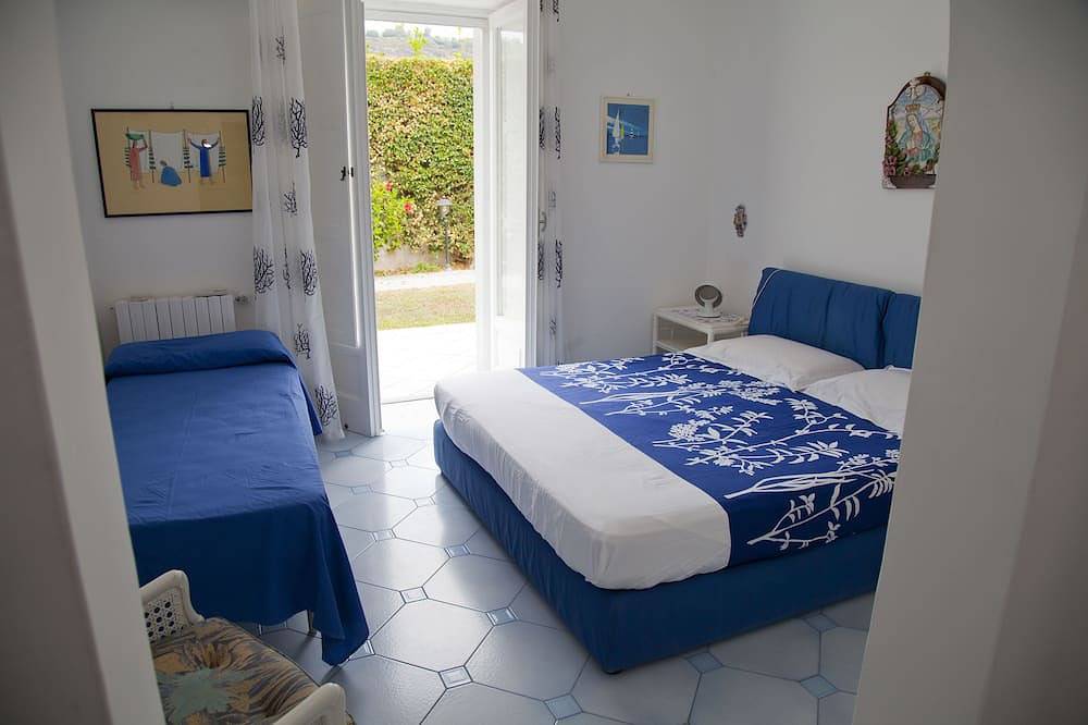 Typische mediterrane Villa 200m vom Meer entfernt, umgeben von viel Grün, bietet spezielle Brücken in Spiaggia della Chiaia, Forio