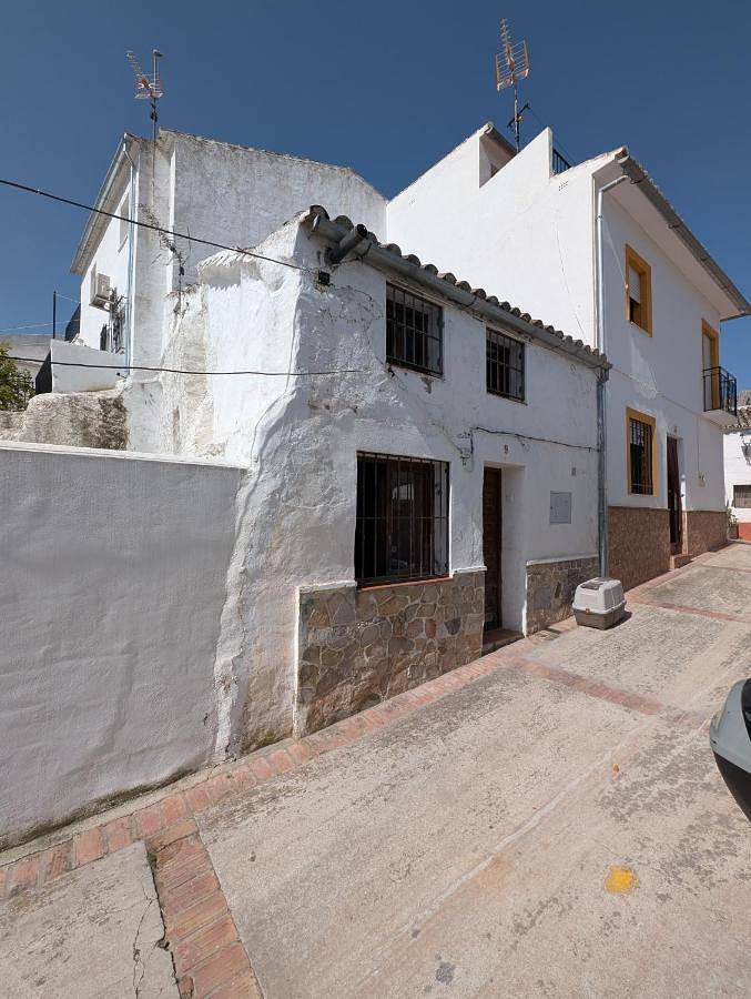 Casa rural para 4 personas, con Vistas en Cañete la Real