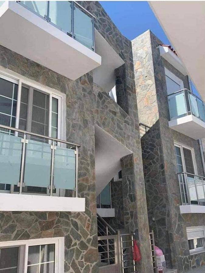 Ferienwohnung für 3 Personen, mit Balkon und Terrasse sowie Ausblick