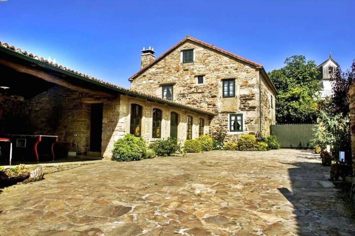 Casa de vacaciones para 14 personas, con vistas y jardín - 1