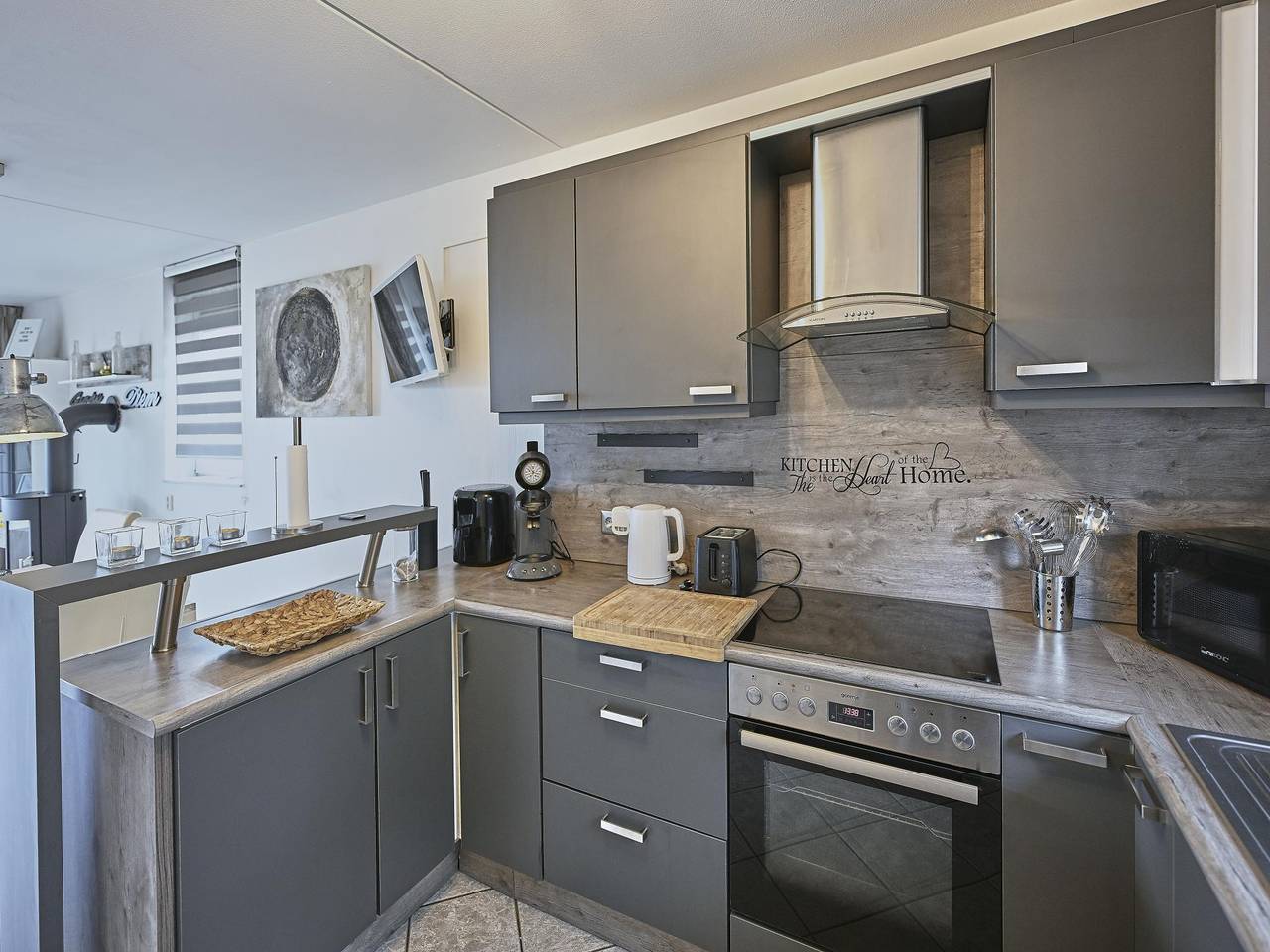 Ferienhaus am Wasser mit großem Garten in Stevensweert, Limburg (Niederlande)