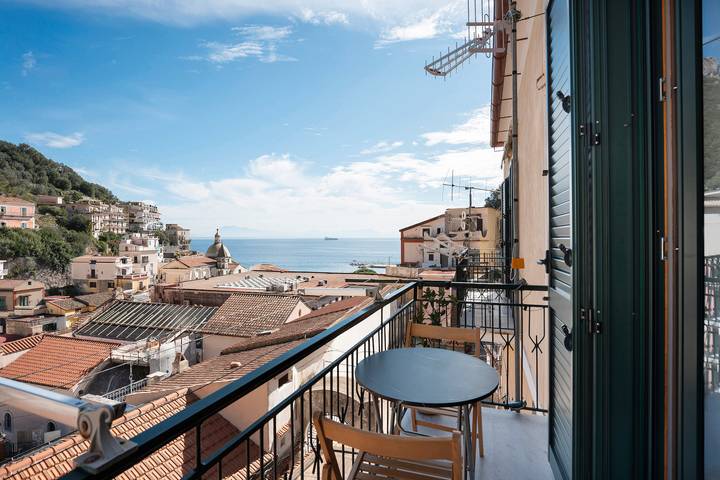 Vacation rental for 4 people, with balcony in Amalfi Coast
