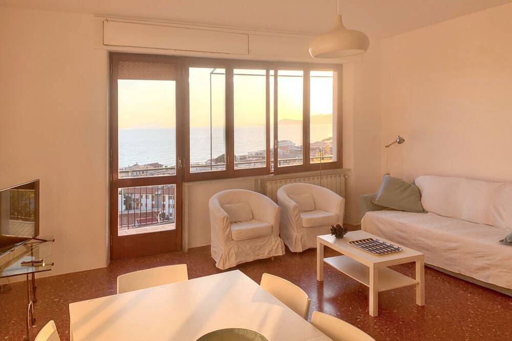 Appartamento intero, Homerez - Ampio appartamento con vista mare a Sperlonga 109 m² in Sperlonga, Provincia di Latina