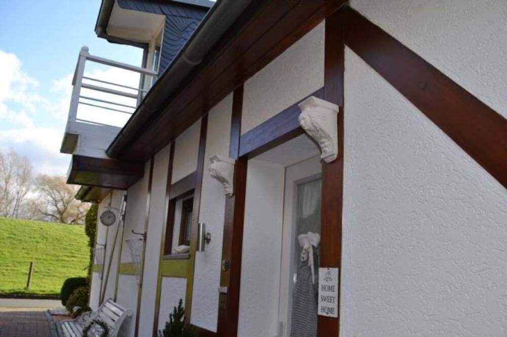 Ferienhaus am Strand im Herzen der Wesermarsch in Elsfleth, Wesermarsch