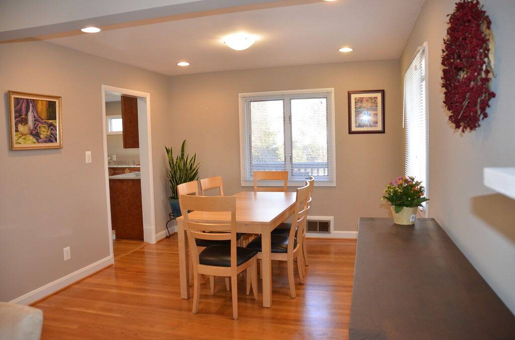 Komfort und Bequemlichkeit! 3Br / 2 Ba, in der Nähe von Dc & Alexandria, Minuten bis 395-495 in Alexandria (VA), Alexandria City