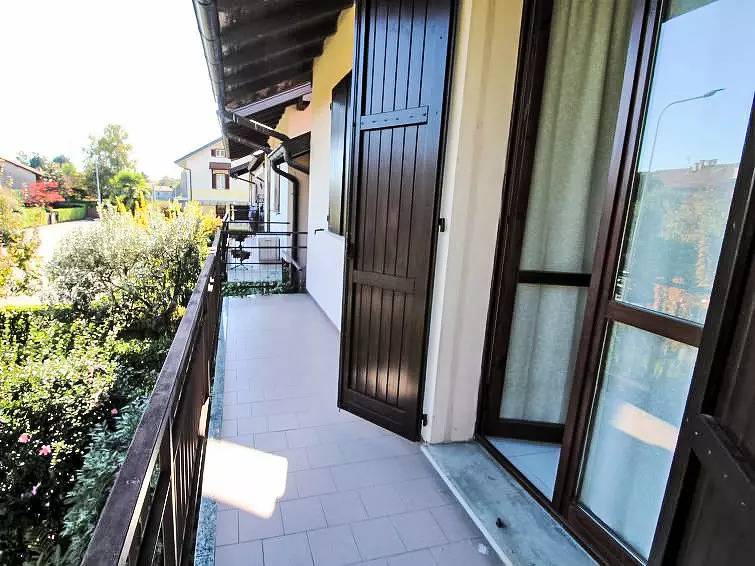 Ganze Wohnung, 3 Zimmer 4 Personen in Monvalle, Lago Maggiore (Lombardei)