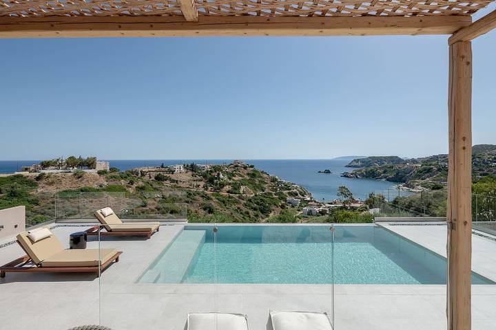 Ferienhaus für 5 Personen, mit Balkon und Balkon/Terrasse sowie Garten und Pool