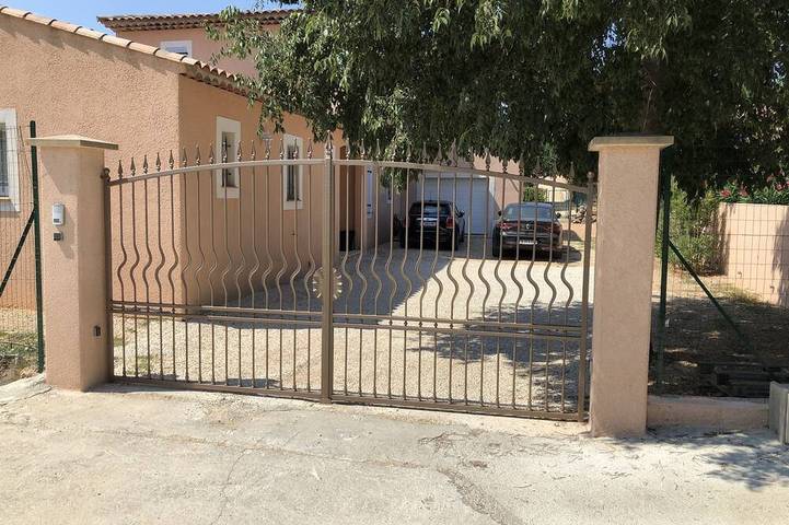 Fantastische Villa mit ruhigem Pool in der Nähe des Stadtzentrums in Lorgues, Draguignan Region