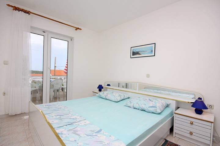 Ferieleilighet for 4 personer, med Balkong / Terrasse i Rab
