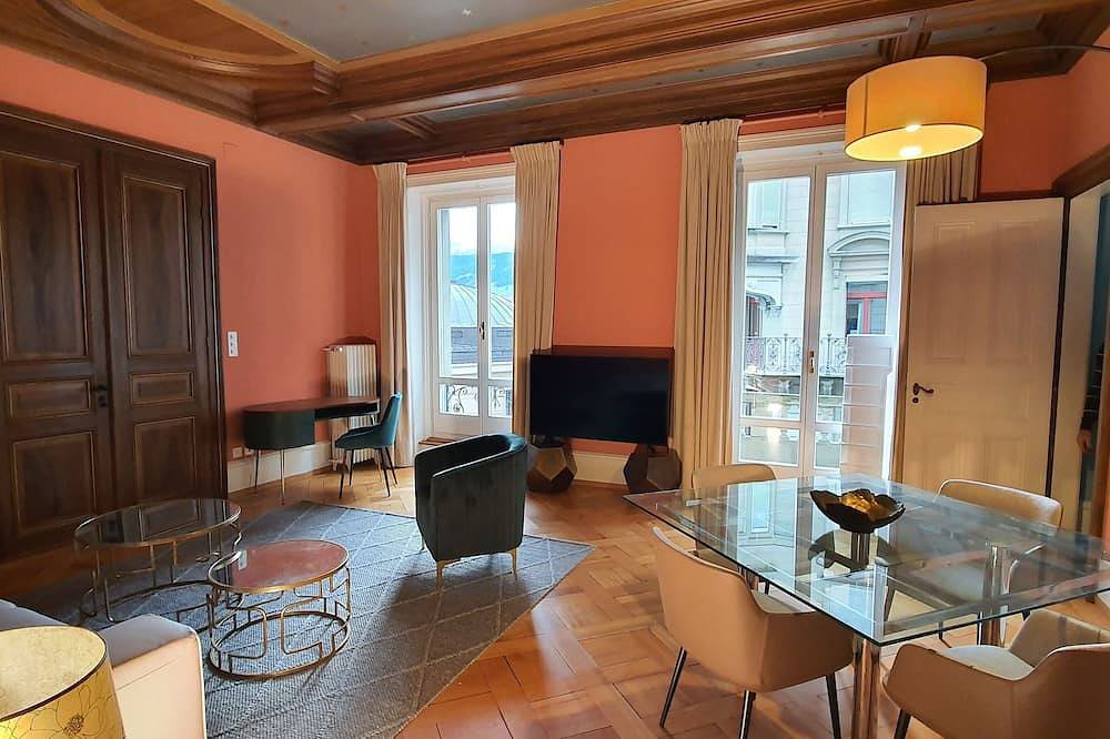 Entire apartment, Apartment Belle Epoque Lakefront & City center in Lucerne, Lake Lucerne