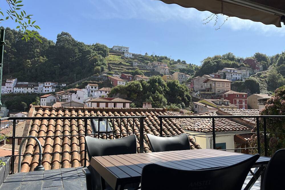 Entire apartment, Cozy Apartment in Cudillero in Cudillero, Costa Verde (Spain)