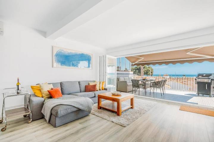 Ferienwohnung für 6 Personen, mit Ausblick und Terrasse in Benajarafe - 4