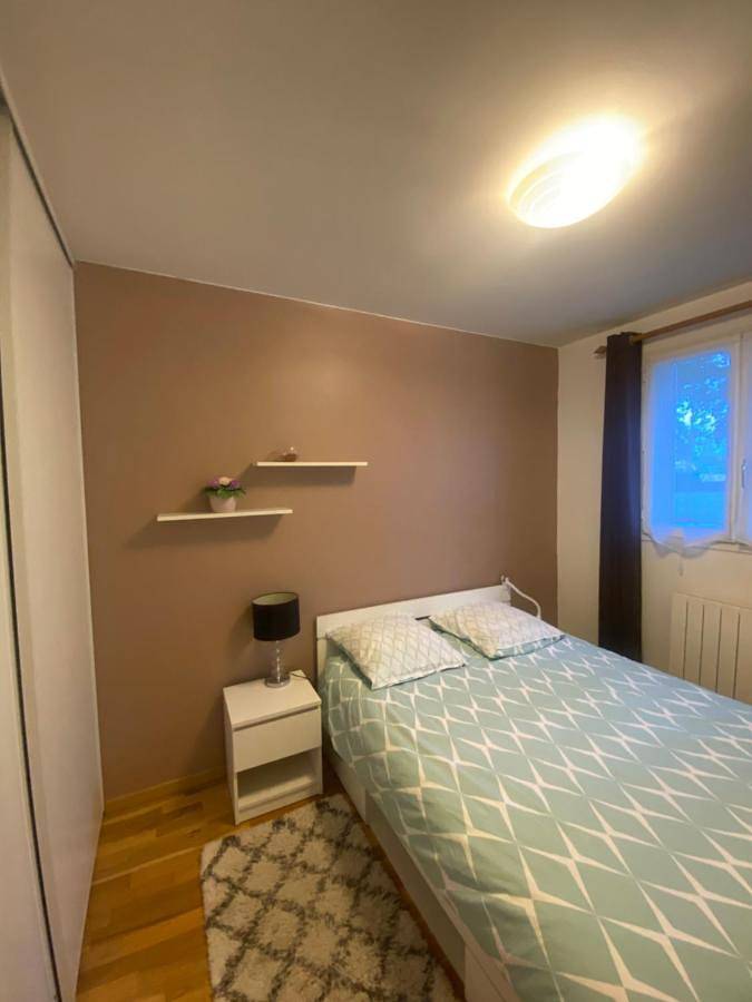 Appartement entier, Two-Bedroom Apartment in Plaisir (Yvelines), Yvelines