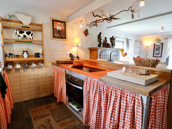 Location de vacances pour 4 personnes, avec Jacuzzi ainsi que Terrasse et Jardin à Houffalize - 2
