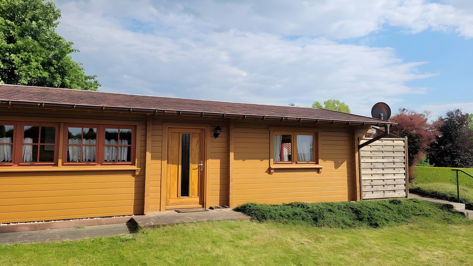 Gemütliches Ferienhaus am Teich für 5 Personen in Klink in Klink, Müritz
