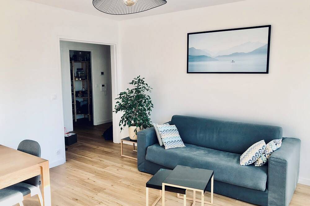 Ganze Wohnung, Apartment Le Chesnay - Versailles Bright, unoverlooked, 10 minutes from the chateau. in Le Chesnay, Yvelines