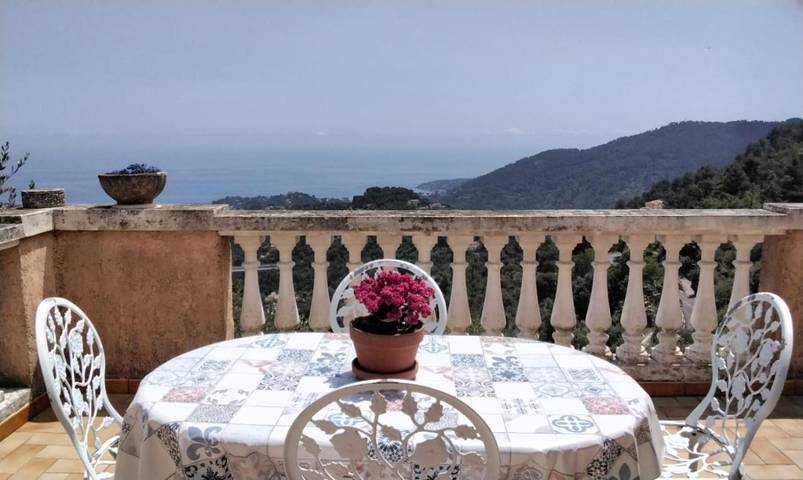 Maison de vacances pour 4 personnes, avec Balcon et Terrasse ainsi que Jardin et Vue