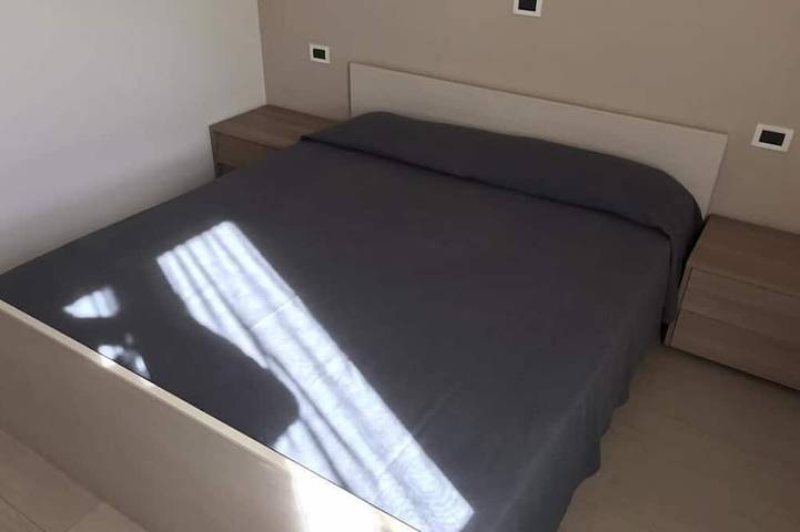 Appartement entier, Sicily house 100 mt from the sea, garden, climate, terrace, laundry room in Cervia, Province de Ravenne