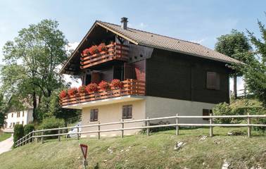Chalet pour 7 Personnes dans Les Alliés, Jura Francais, Photo 1