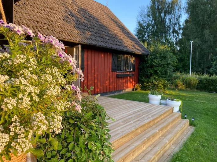 Ferienhaus für 8 Personen, mit Balkon und Terrasse sowie Garten und Ausblick