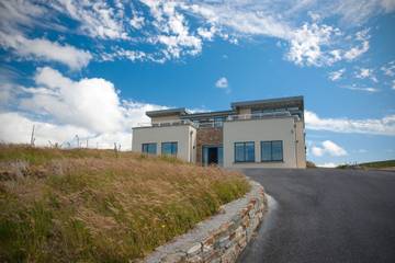 Vacation Rental for 8 Guests in Connemara, County Galway, Picture 1
