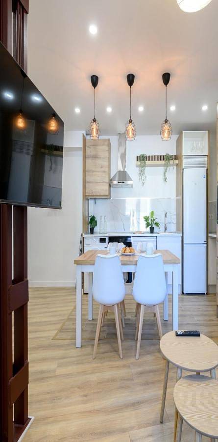 Apartamento para 8 personas, con vistas y balcón en Ávila