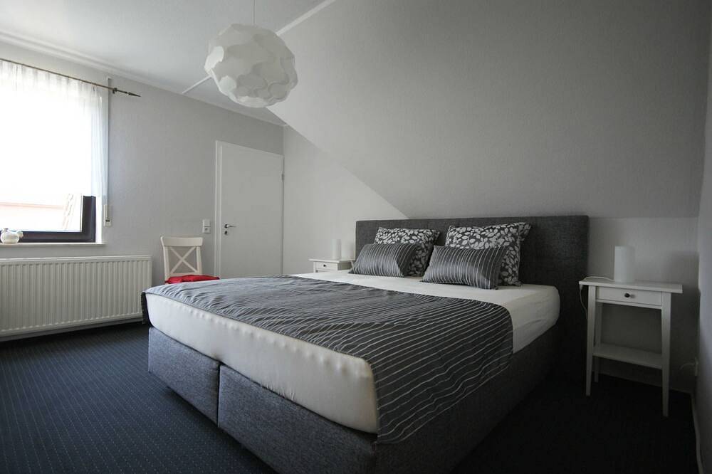 Ganze Wohnung, Ferienwohnung Waldsiedlung in Mühl Rosin, Mecklenburgische Seenplatte