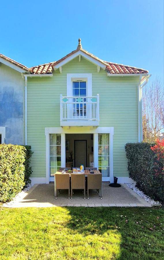 Maison d’hôte pour 6 personnes, avec Terrasse et Piscine